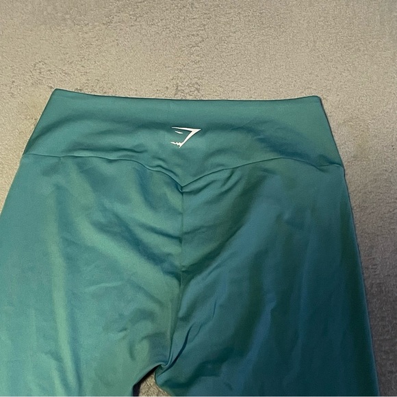 Gymshark training cropped leggings size XL in teal - Picture 6 of 9
